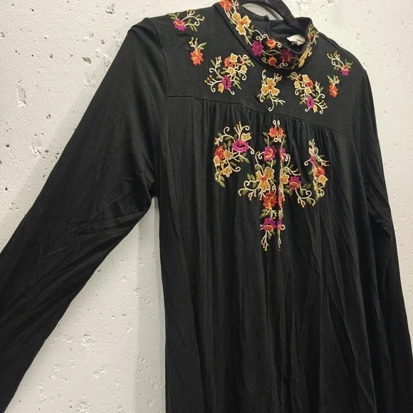 cupio Womens Medium Top Floral Embroidered Long Sleeve Blouse Mock Neck - Picture 4 of 7